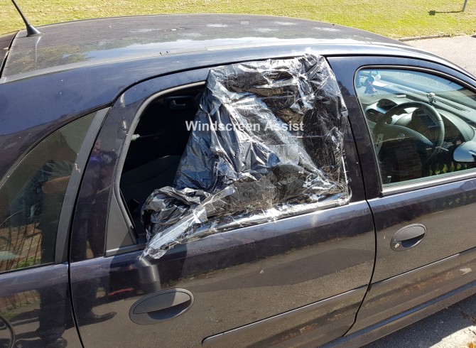Car Glass Replacement Repair Vauxhall Corsa Chatham ME5