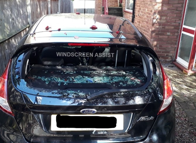 Emergency Ford Fiesta Smashed Ford Fiesta Heated Rear Window in Sydenham SE26 London