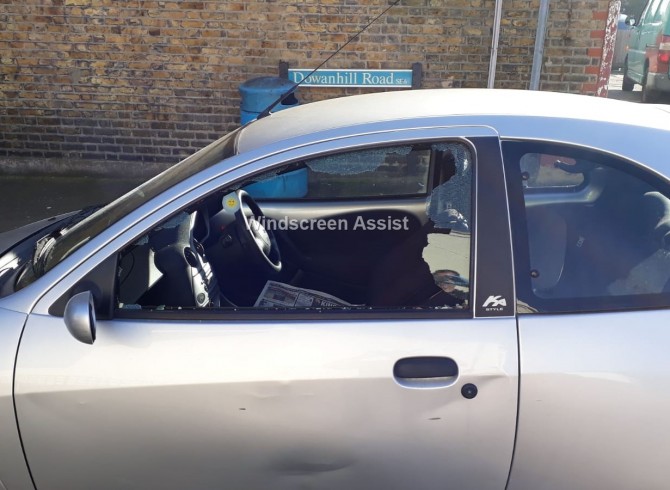 Ford KA passenger side front door window replacement Catford, SE6 London.