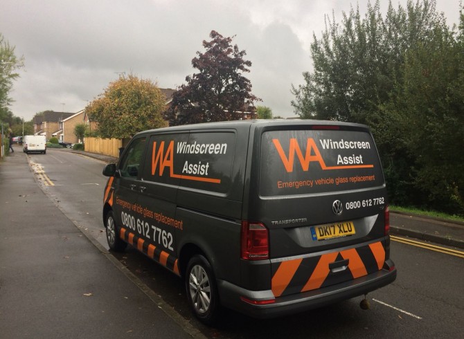Mobile Windscreen Replacement Windscreen Repair Company that Provides Glass For Cars Vans